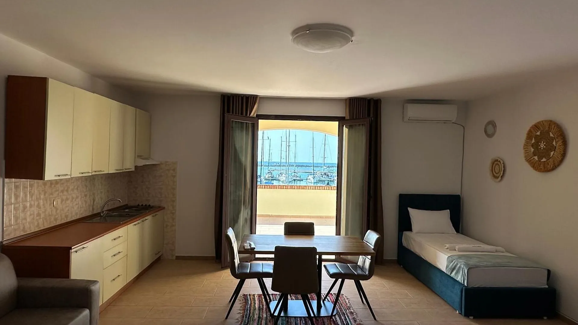 Delmar Aparment'S Orikum Apartment Vlore