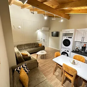Arial Penthouse Apartahotel